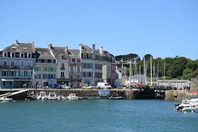 A body of water filled with lots of boats